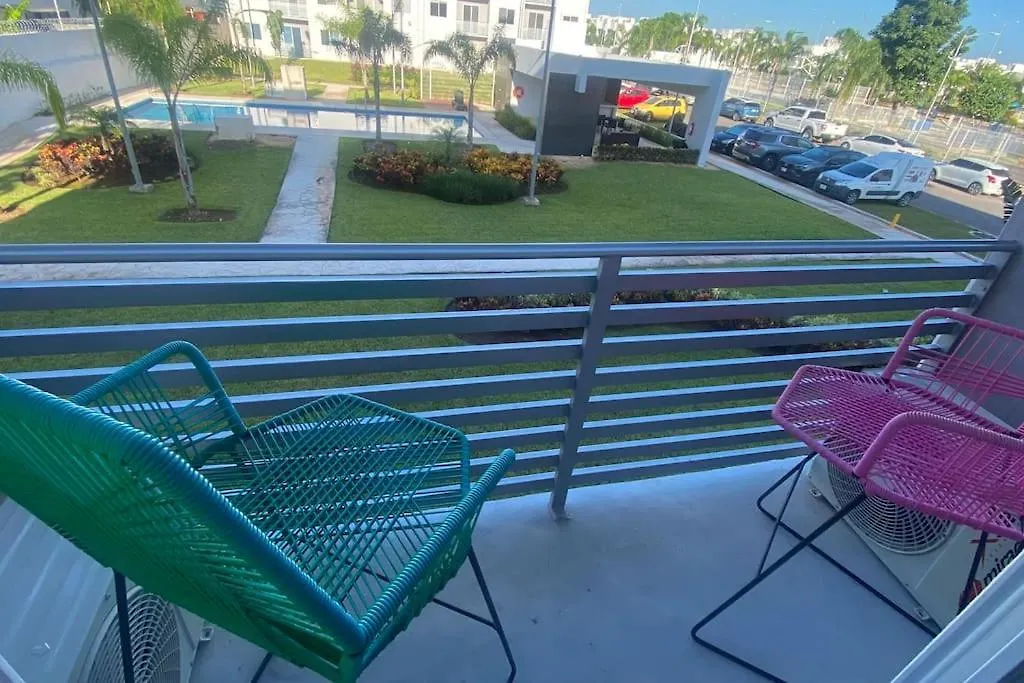 Departamento Cerca Del Aeropuerto カンクン 0*,  メキシコ
